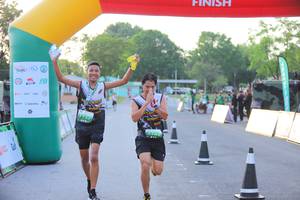 BIB: 1127, 1123
                            <button type="button" onclick="openModal(3633733)" class="btn btn-primary btn-sm float-right btn-popup" data-toggle="modal" data-target=".modal-high-quality">
                        <i class="fas fa-shopping-cart"></i> Add to Cart
                    </button>
                                            <button type="button" onclick="isThisMe(3633733, true)" class="btn btn-success btn-sm float-right btn-popup btn-isme hidden" data-toggle="tooltip" data-placement="bottom" title="นี่คือรูปของคุณใช่ไหม คลิกที่นี่เพื่อเอาเข้าอัลบั้ม">
                        <i class="fas fa-plus"></i> Add to album
                    </button>
                    <button type="button" onclick="isThisMe(3633733, false)" class="btn btn-warning btn-sm float-right btn-popup btn-isnotme hidden">
                        <i class="fas fa-ban"></i> Remove from album
                    </button>